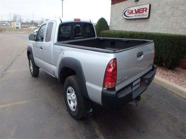 2007 Toyota Tacoma V6 4dr Access Cab 4WD 6.1 ft. SB (4L V6 5A)